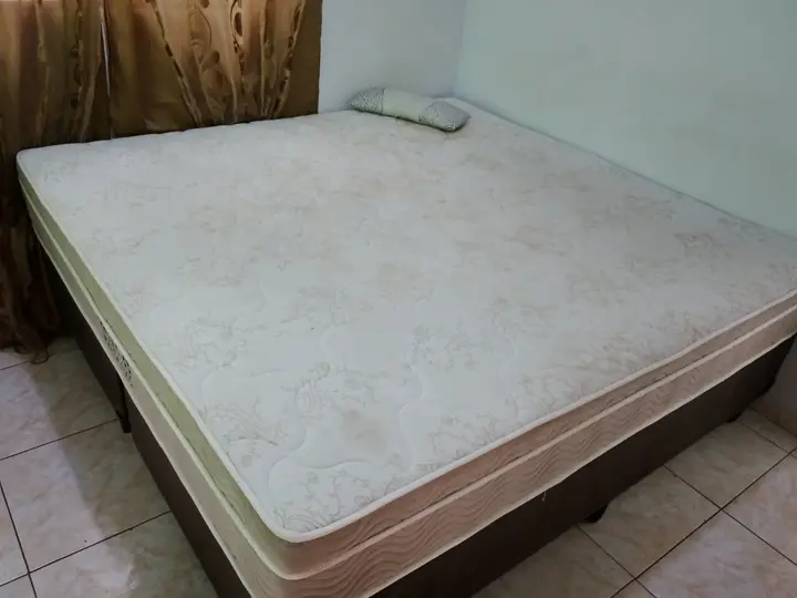 Limpeza a seco na sua casa, antes: Setor Urias Magalhães