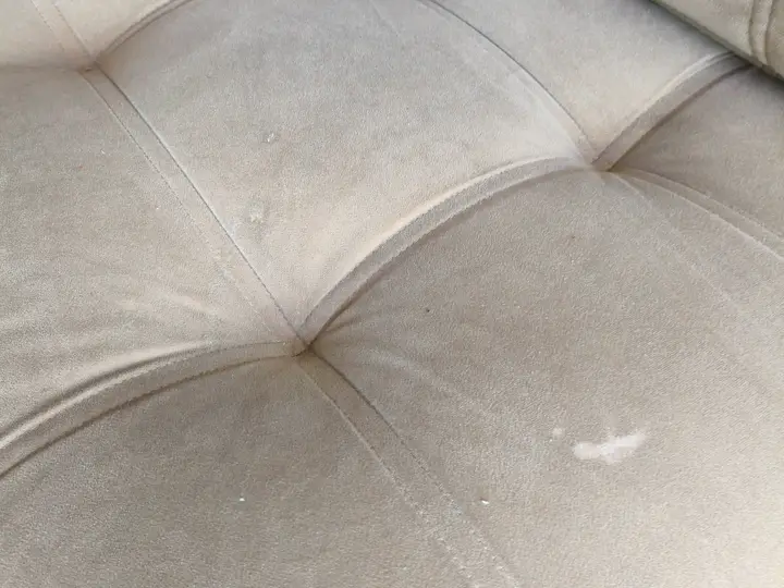 Limpeza de sofá em Brasília, antes: Samambaia Norte